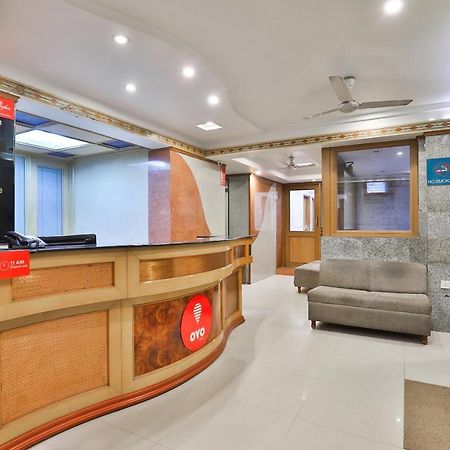 Oyo 17117 Hotel Rainbow 바도다라 외부 사진