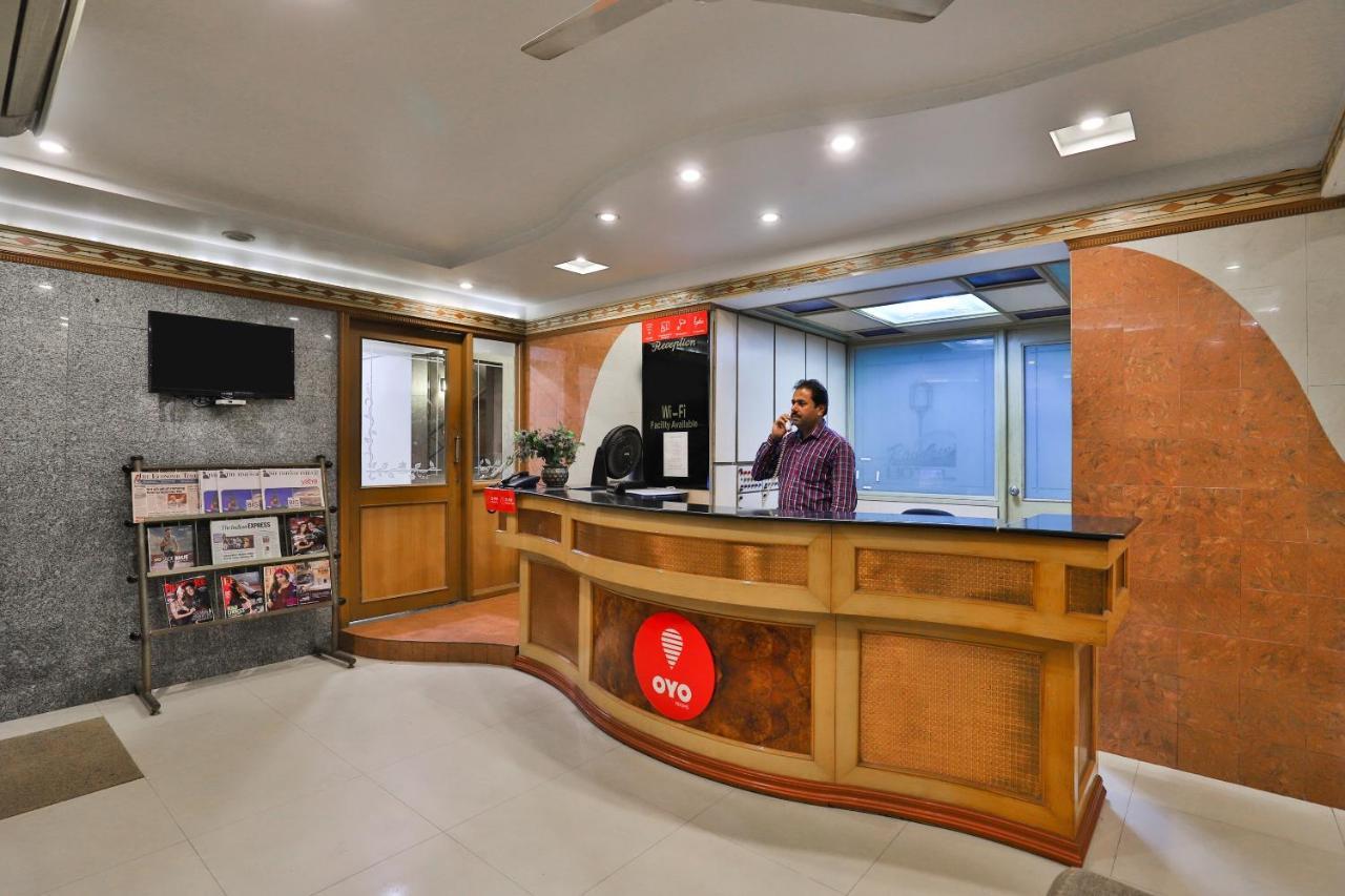 Oyo 17117 Hotel Rainbow 바도다라 외부 사진